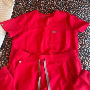 Winning red figs medium